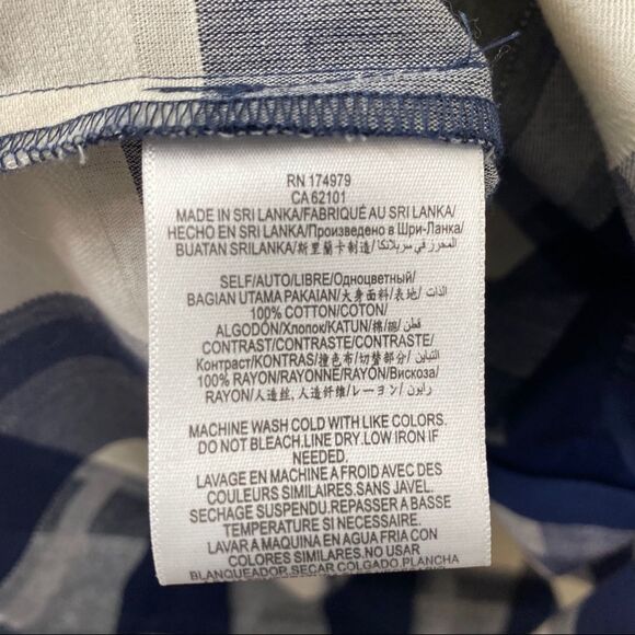 BCBGeneration Plaid Button Front Dress Sz M - Picture 10 of 10